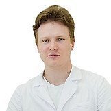 Врач Емельянов Андрей Дмитриевич