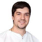 Врач Гармаш Роман Александрович