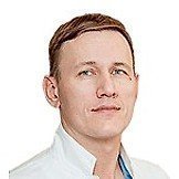 Врач Кондратовский Павел Максимович