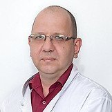 Врач Обухов Михаил Вениаминович