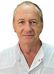 Врач Васильев Виктор Николаевич